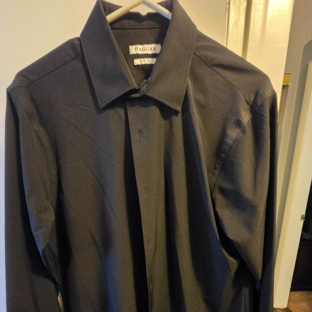 Haggar black long-sleeve dress shirt Mens 34/35 slim fit